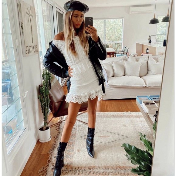 Spell “Daisy Chain” smocked eyelet mini dress — BNWT - Picture 7 of 10